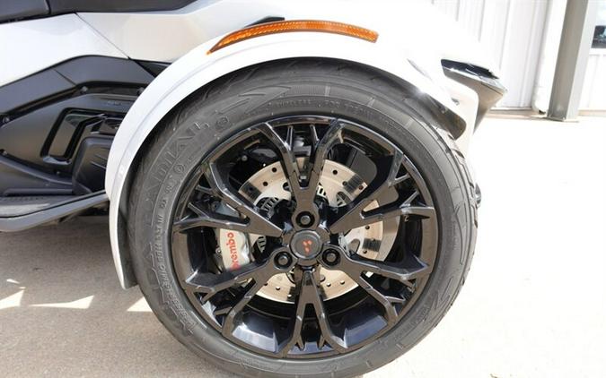 2022 Can Am Spyder RT SE6