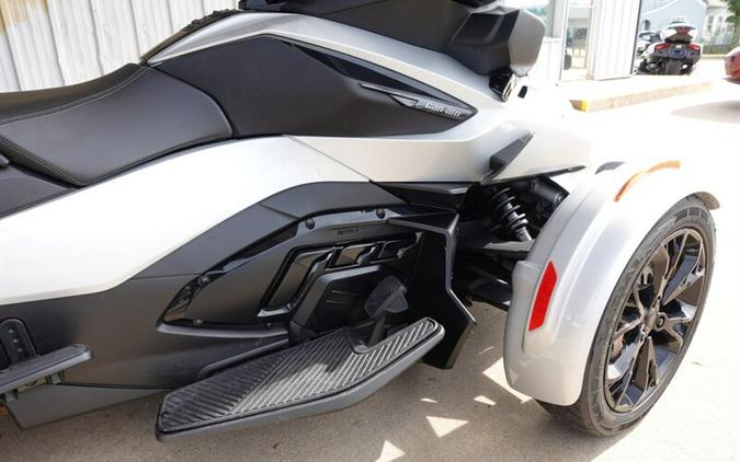 2022 Can Am Spyder RT SE6