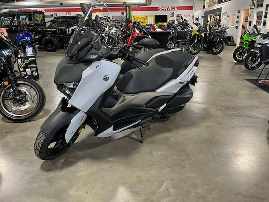 2024 Yamaha XMAX