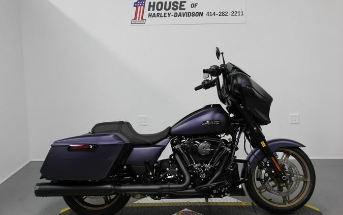2025 Harley-Davidson Street Glide® Purple Abyss Denim - Black Finish