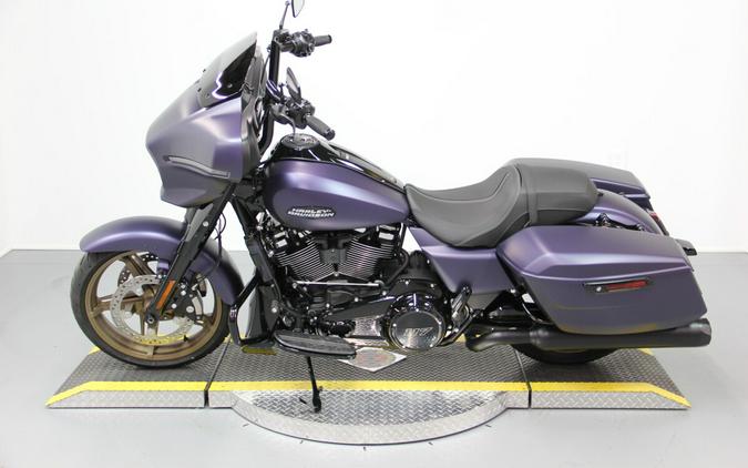 2025 Harley-Davidson Street Glide® Purple Abyss Denim - Black Finish