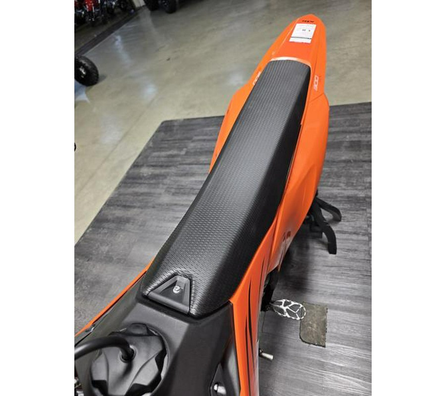 2026 KTM 300 SX