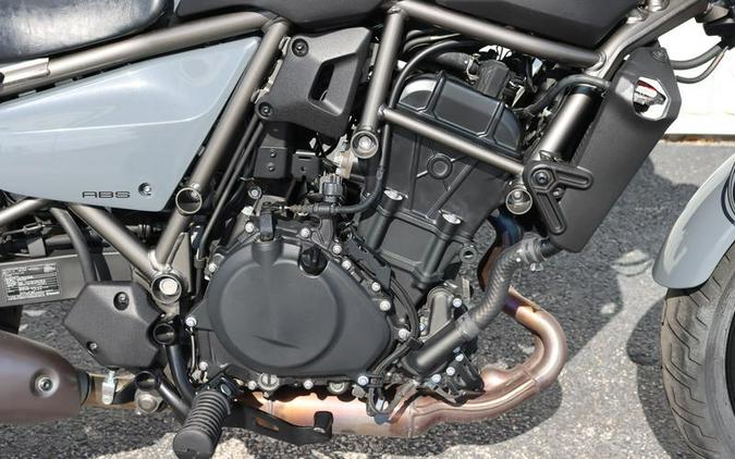 2024 Kawasaki Eliminator® Pearl Storm Gray