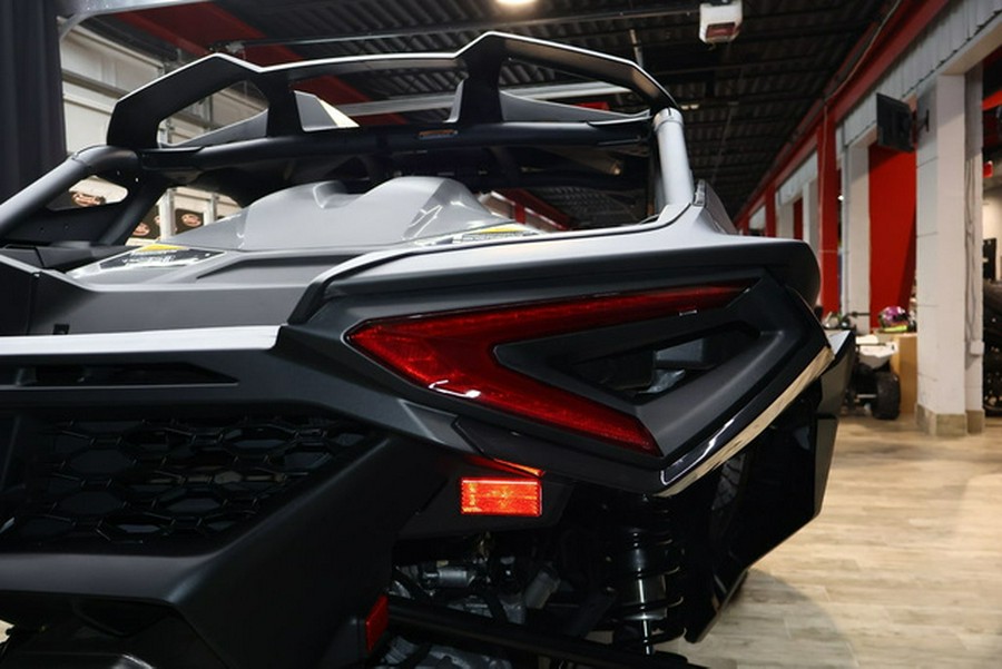 2024 Can-Am Maverick R X Triple Black