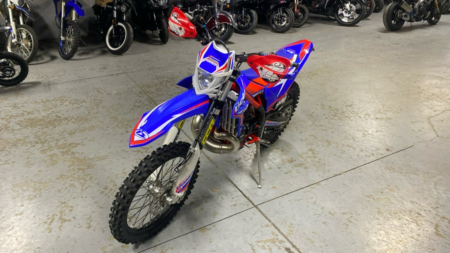 2020 Beta Motorcycles Xtrainer 300