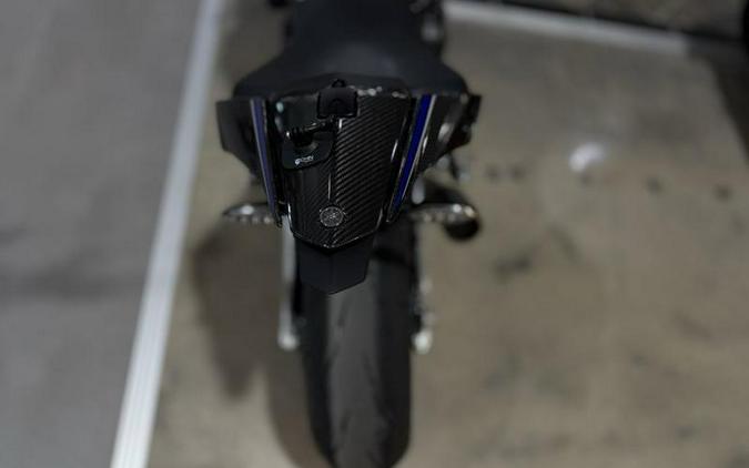 2025 Yamaha YZF-R1M