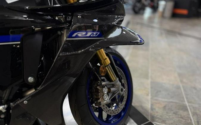 2025 Yamaha YZF-R1M