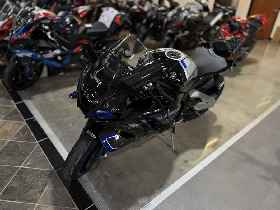 2025 Yamaha YZF-R1M
