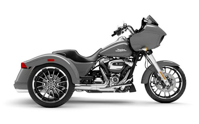 2025 Harley-Davidson® FLTRT - Road Glide® 3