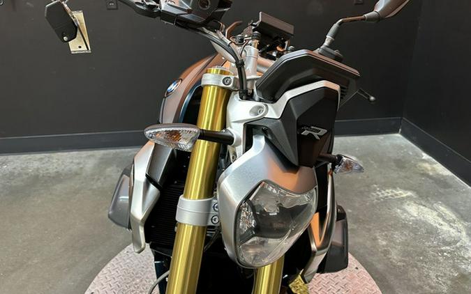 2020 BMW R 1250 R Pollux Metallic Matte