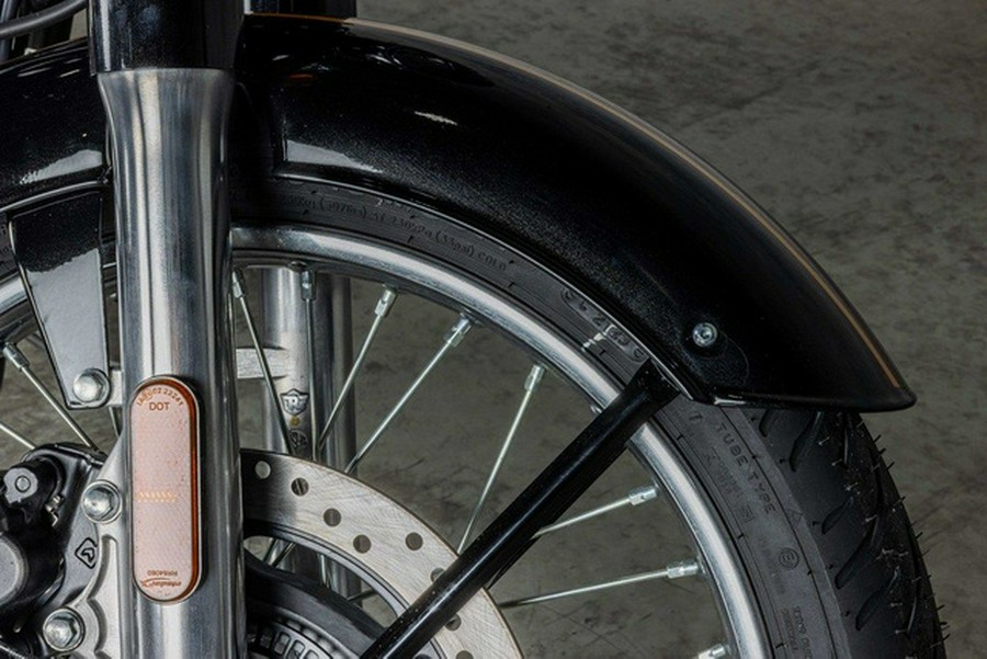 2024 Royal Enfield Classic 350 Halcyon Black 350