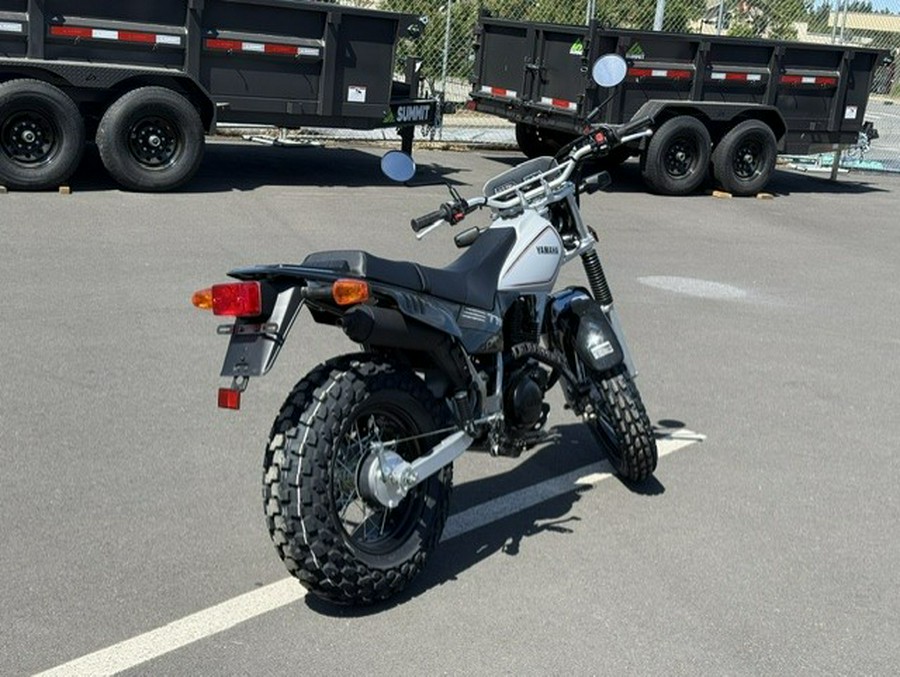 2027 Yamaha TW 200