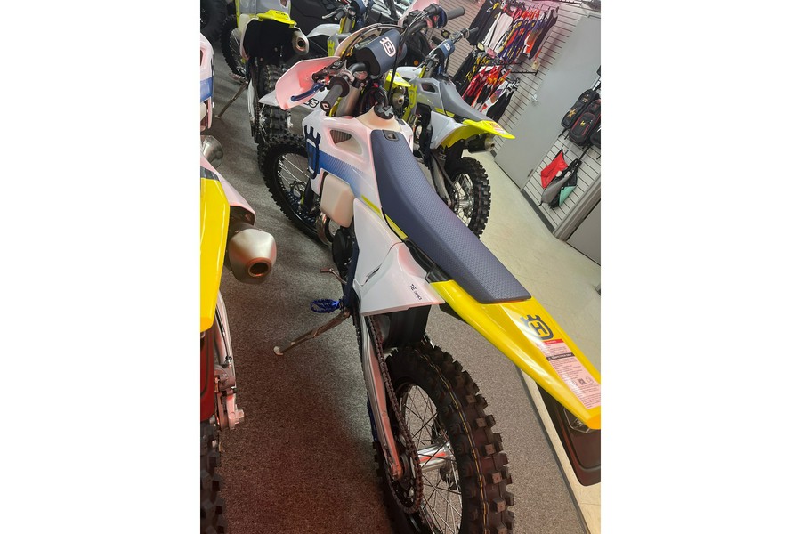 2024 Husqvarna Motorcycles TE 300