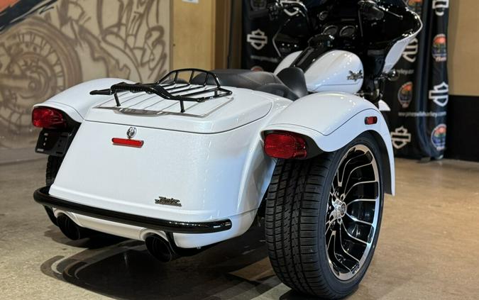 FLTRT 2025 Road Glide® 3