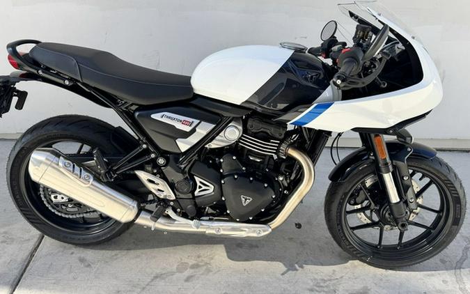 2026 Triumph Thruxton 400 Pearl Metallic White Storm Grey