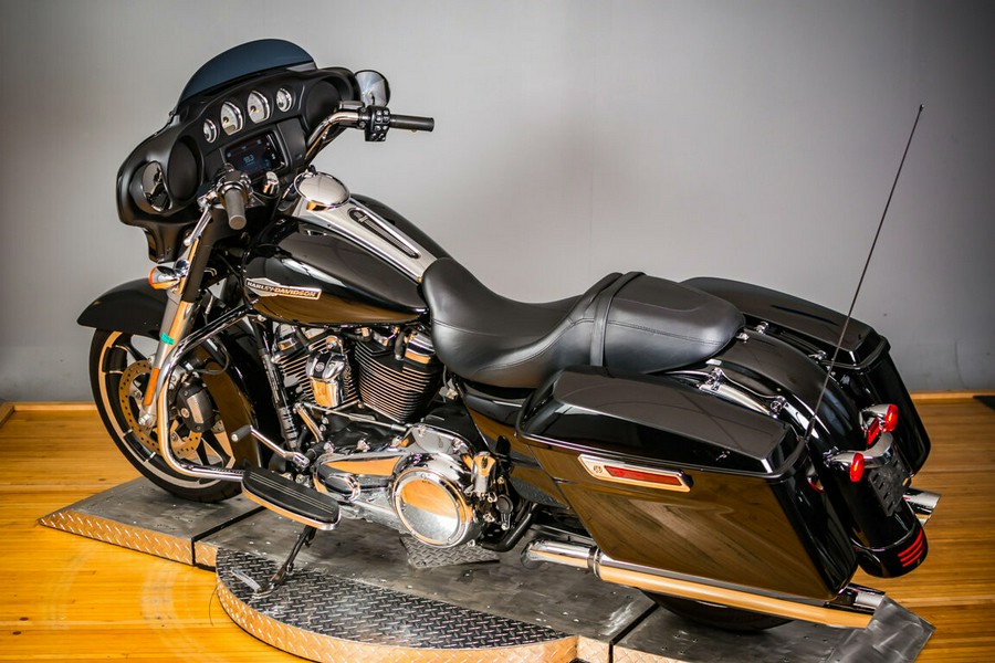 2022 Harley-Davidson Street Glide