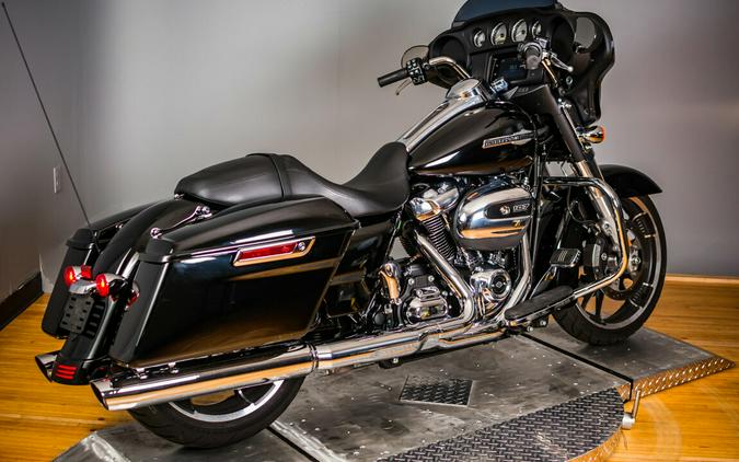 2022 Harley-Davidson Street Glide