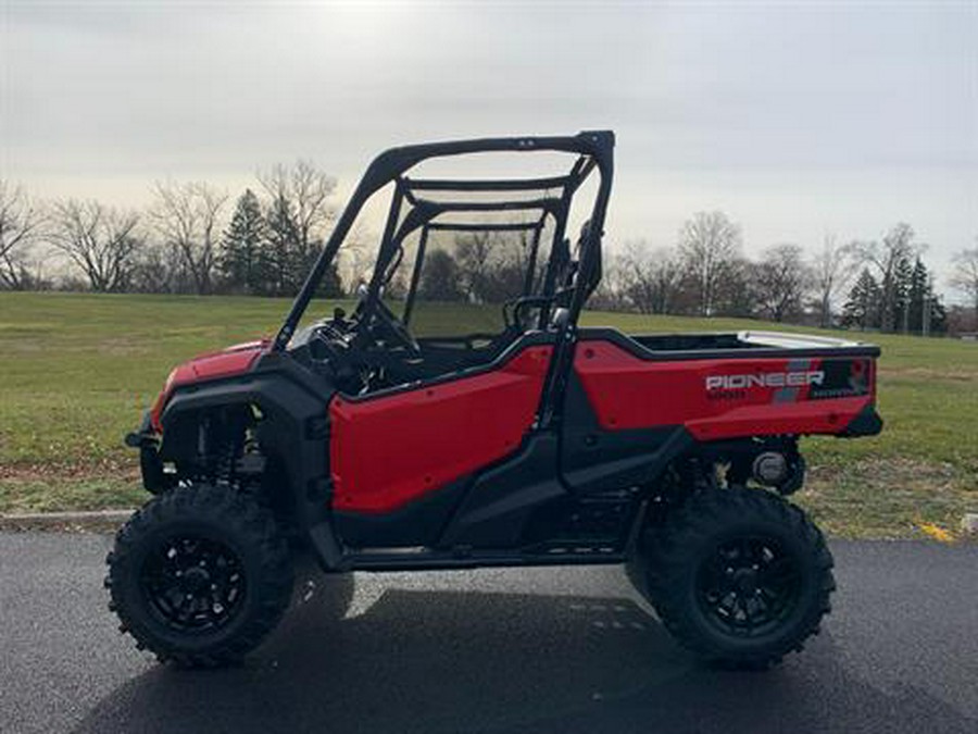 2024 Honda Pioneer 1000 Deluxe