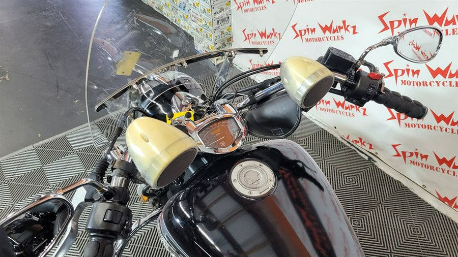 2013 Yamaha V-Star Touring 1300