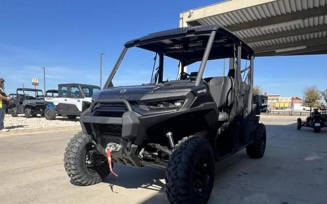 2026 Can-Am® Defender MAX XT HD11 With 10.25 in.display