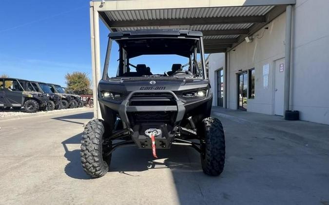 2026 Can-Am® Defender MAX XT HD11 With 10.25 in.display