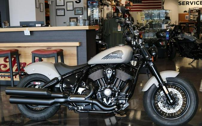 2023 Indian Motorcycle® Chief® Bobber Dark Horse® Silver Quartz Smoke