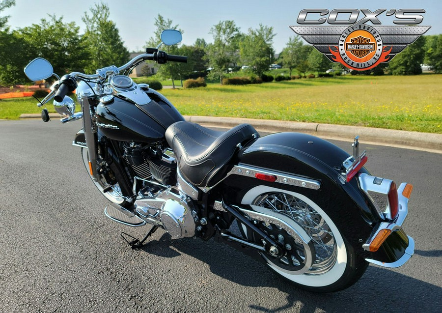 2020 Harley-Davidson® FLDE - Softail® Deluxe