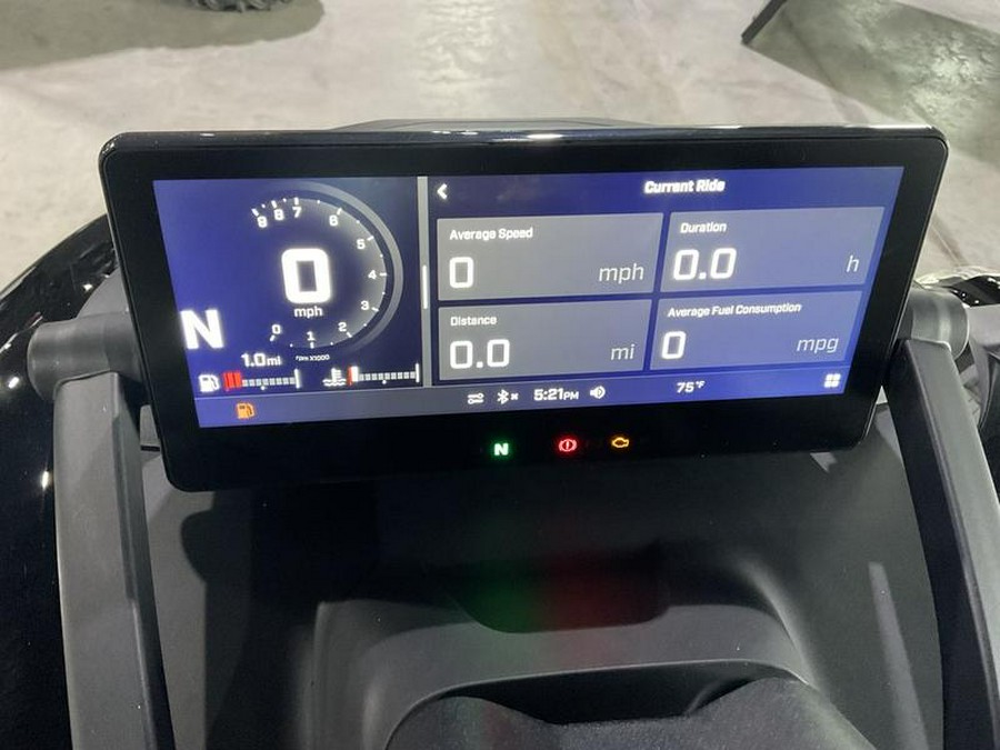 2025 Can-Am® Spyder F3 S Black