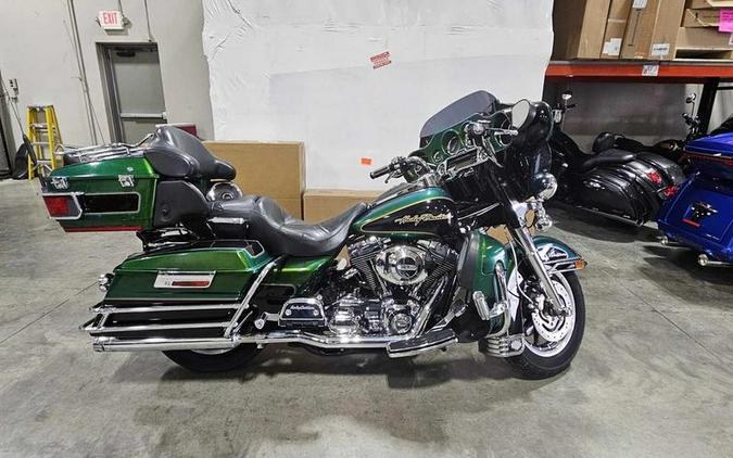 2006 Harley-Davidson® FLHTCUI - Ultra Classic® Electra Glide®