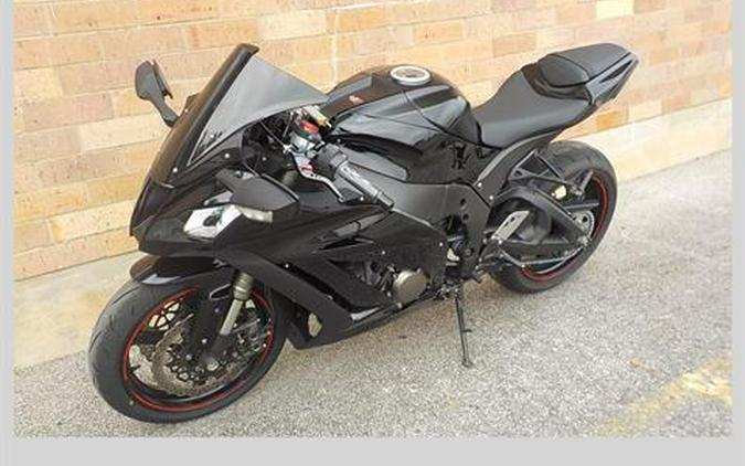 2011 Kawasaki Ninja® ZX™-10R