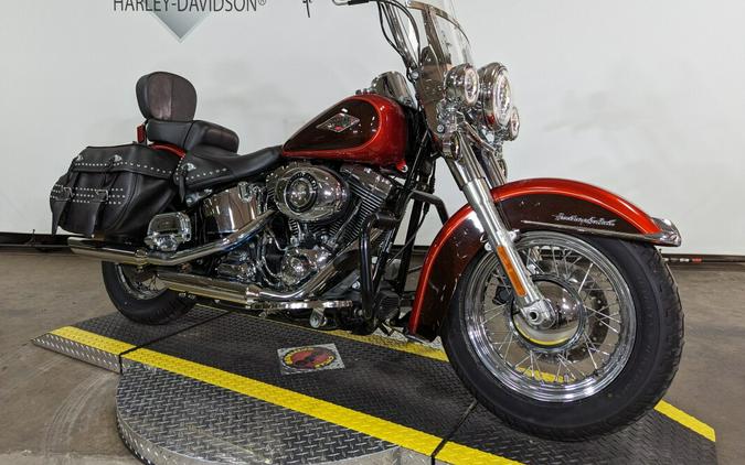 2013 Harley-Davidson Heritage Softail Classic Two-Tone Candy Orange/Beer Bot