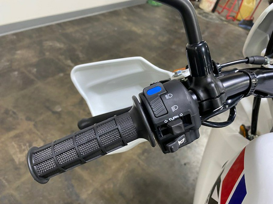 2025 Honda XR650L - White