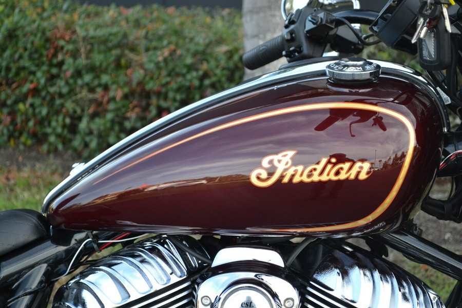2022 Indian Motorcycle Super Chief® Maroon Metallic
