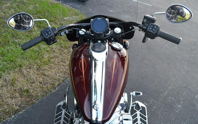 2022 Indian Motorcycle Super Chief® Maroon Metallic