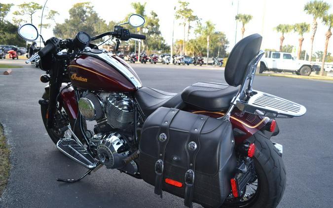 2022 Indian Motorcycle Super Chief® Maroon Metallic
