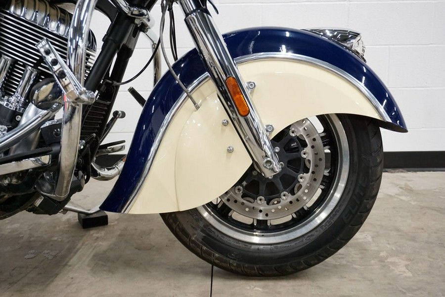 2015 Indian Motorcycle® Chieftain® Springfield Blue/Ivory Cream