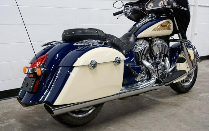 2015 Indian Motorcycle® Chieftain® Springfield Blue/Ivory Cream