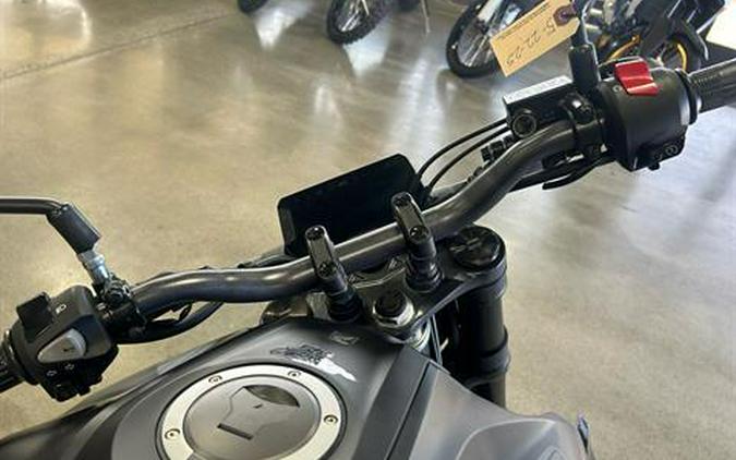 2025 Honda CB300R ABS