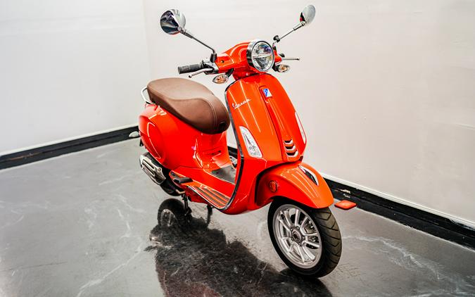 2023 Vespa Primavera 50 Red