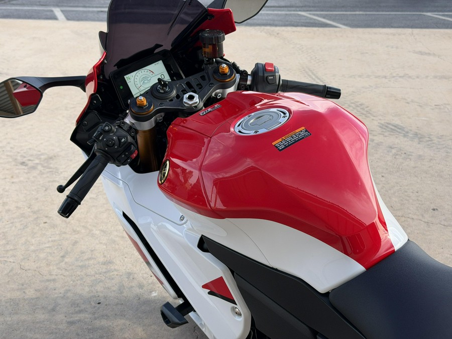 2026 YAMAHA YZF-R7 70TH ANNIVERSARY EDITION