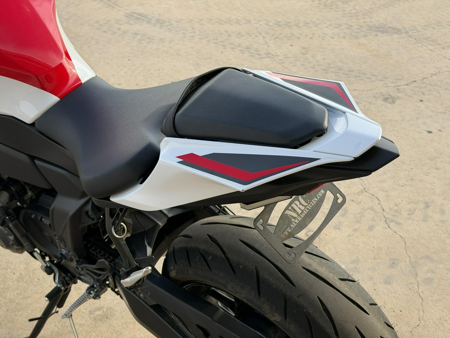 2026 YAMAHA YZF-R7 70TH ANNIVERSARY EDITION