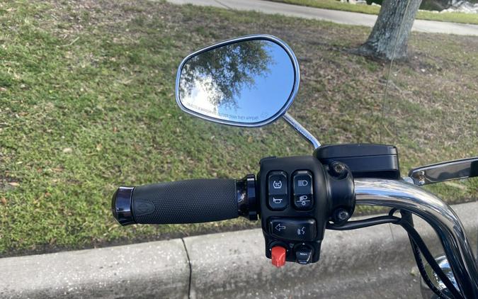 2020 Police Road King