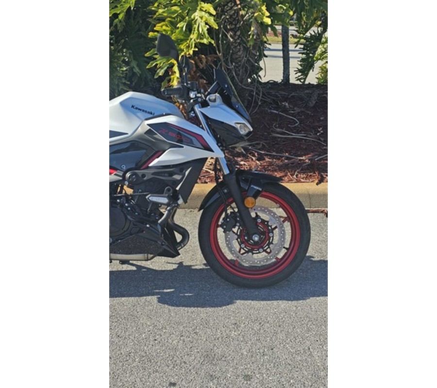 2026 Kawasaki Z500 SE ABS