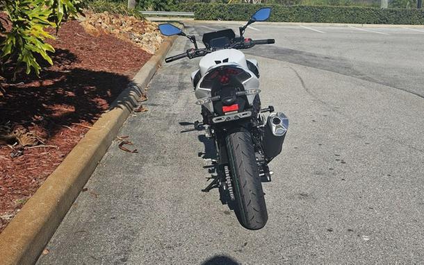 2026 Kawasaki Z500 SE ABS