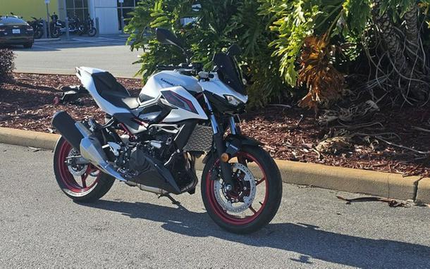 2026 Kawasaki Z500 SE ABS