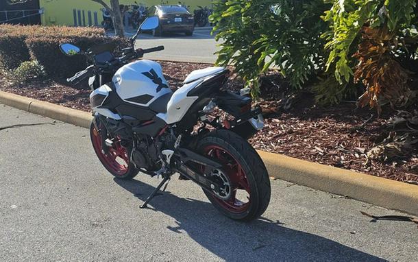 2026 Kawasaki Z500 SE ABS
