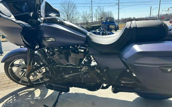 2025 Harley-Davidson Road Glide® Purple Abyss Denim - Black Finish