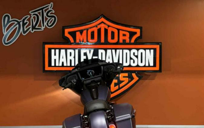 2025 Harley-Davidson® FLHX - Street Glide®