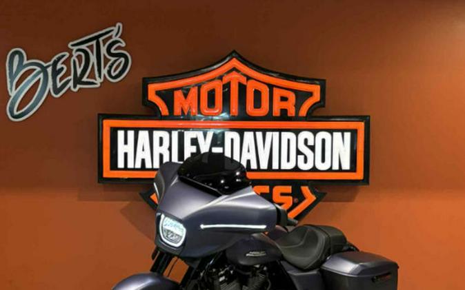 2025 Harley-Davidson® FLHX - Street Glide®