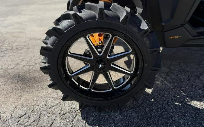 2026 Can-Am® Maverick X3 RS Turbo RR Scandi Blue & Orange Crush